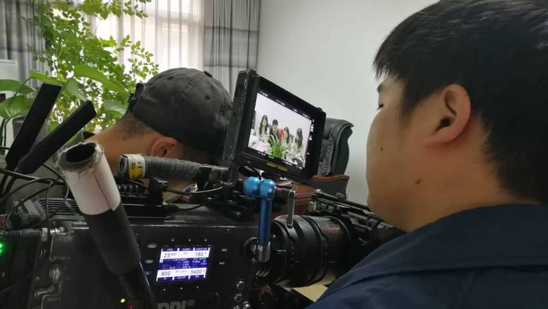 剧本杀式体验：麦盖提县广告片拍摄公司构建沉浸式消费决策路径